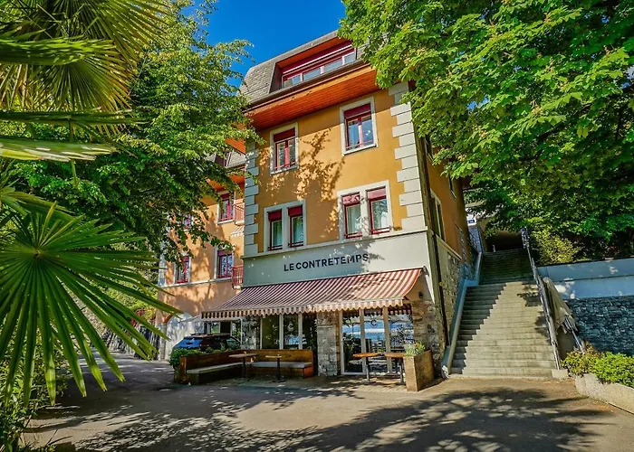 Bon-port Luxury - Lakefront Apartmán