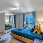 Bon-port Luxury - Lakefront *