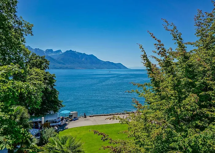 Bon-port Luxury - Lakefront